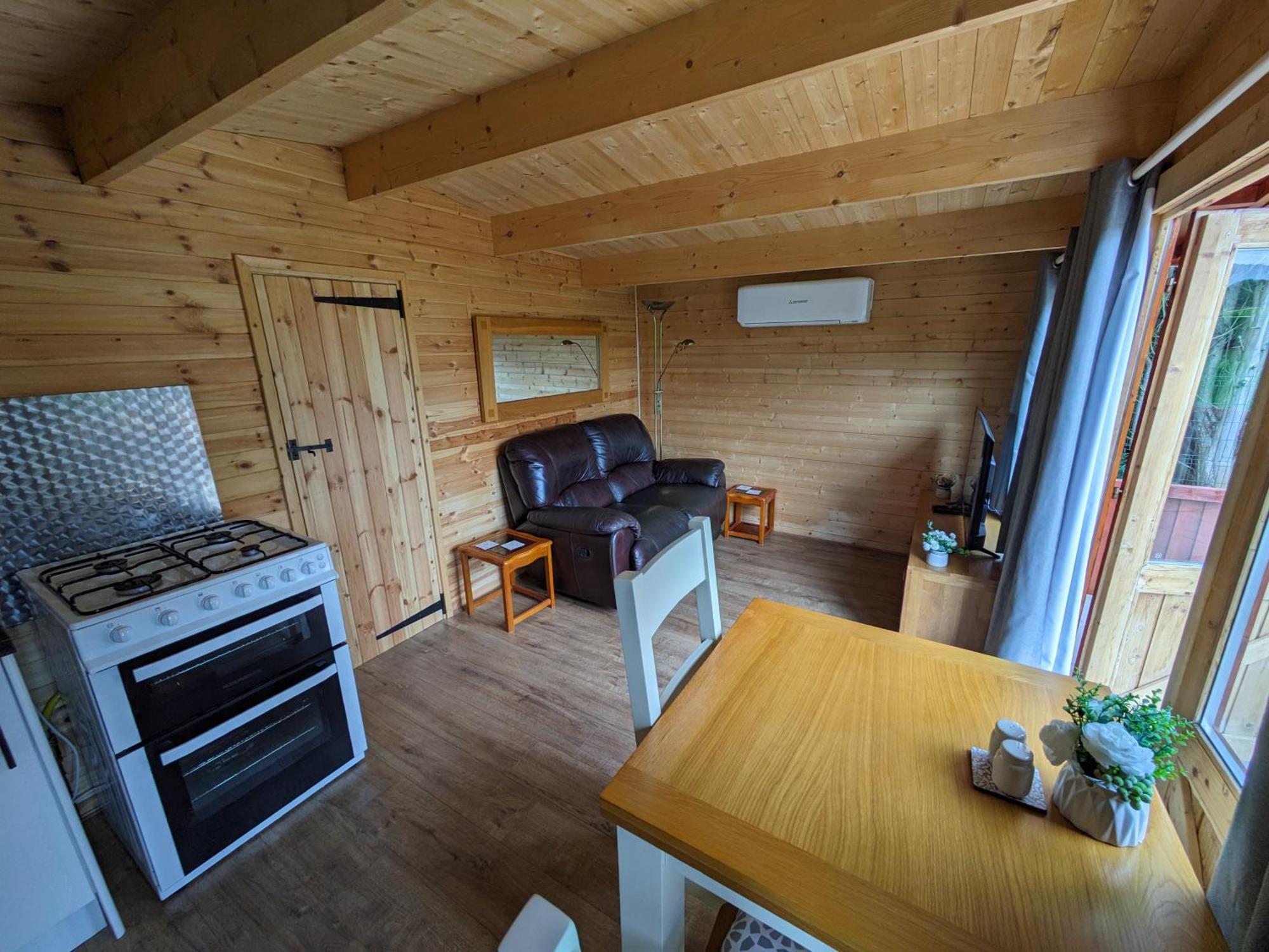 Cosy Cabin Stock Eksteriør billede